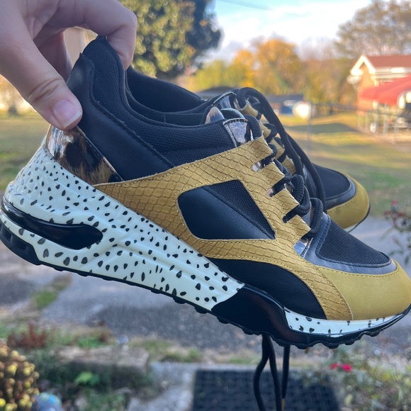 Steve Madden Bara Bara 01s1 Sneakers Multicolored Gold White Cheetah Dots 8.5 - Picture 1 of 6